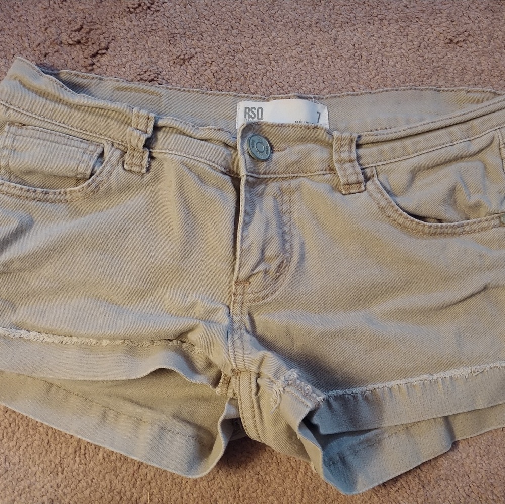 RSQ Malibu Cuff Jean Short Tan - size 7
